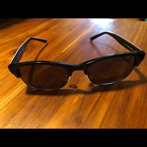 Vera Bradley sunglasses
